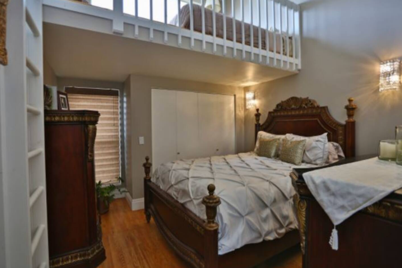 Queen bedroom 2